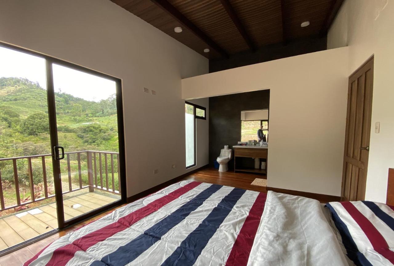 Arte De Plumas Birding Lodge カルタゴ エクステリア 写真